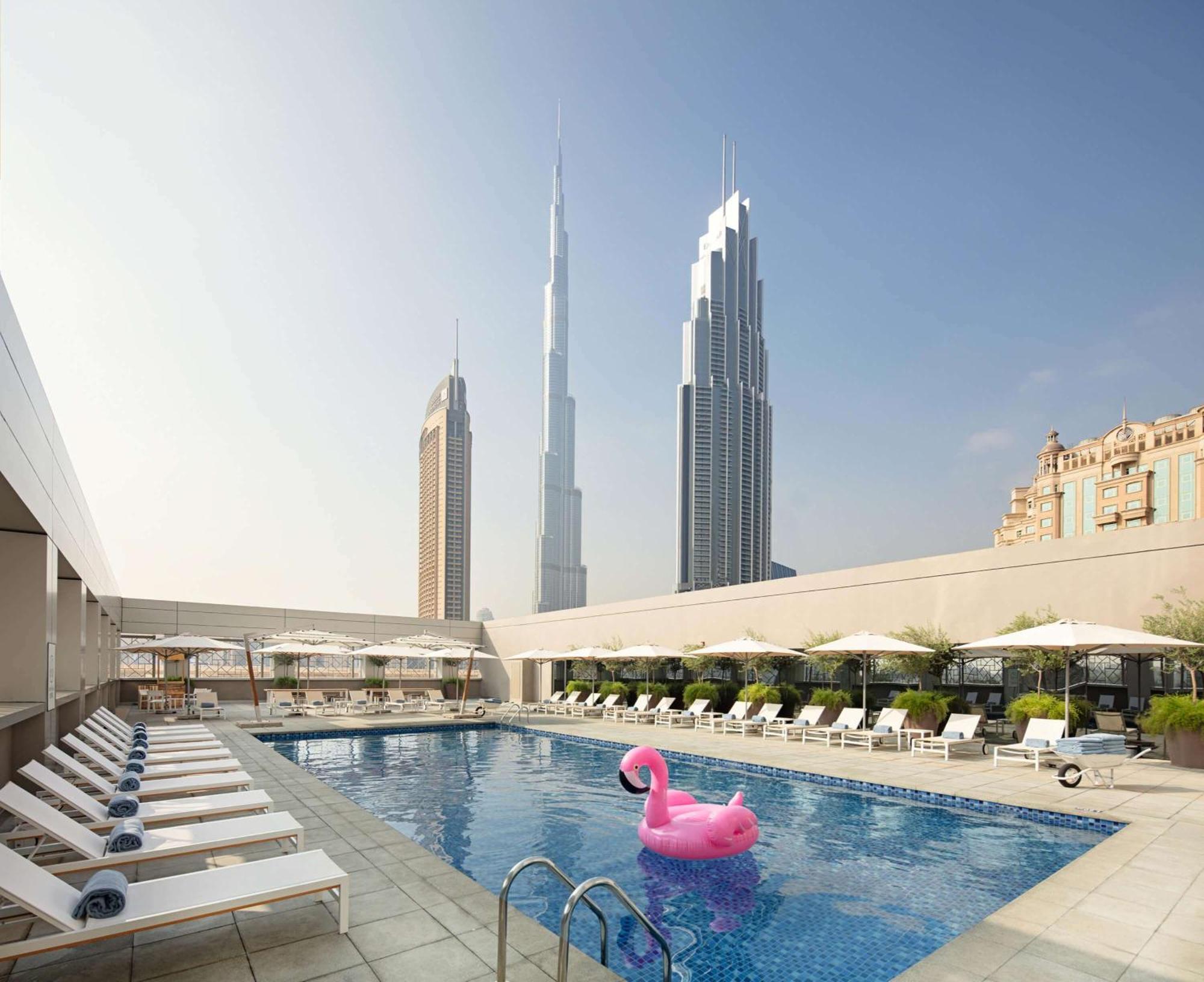 Даунтаун дубай отель. Отель Rove Downtown Dubai. Rove City walk Hotel Дубай. Даунтаун Дубай 2022.